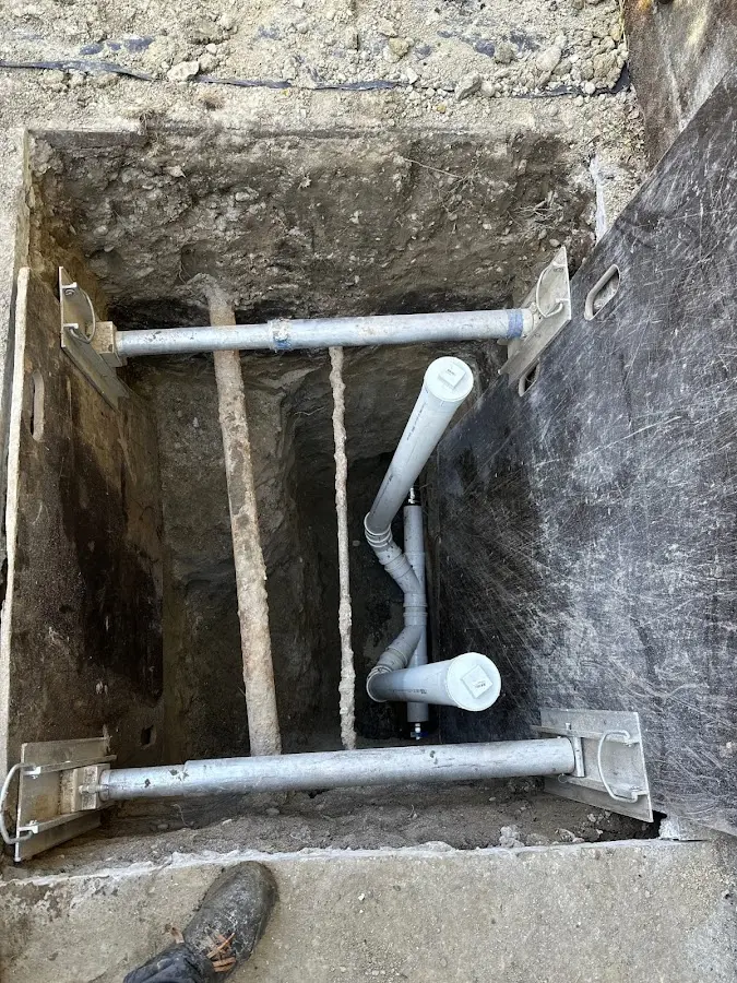 Experienced plumber completing Drain Cleaning work in Charlestown